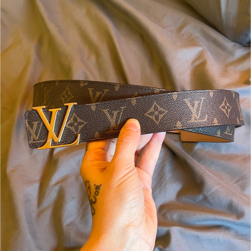 Men’s belt size 48